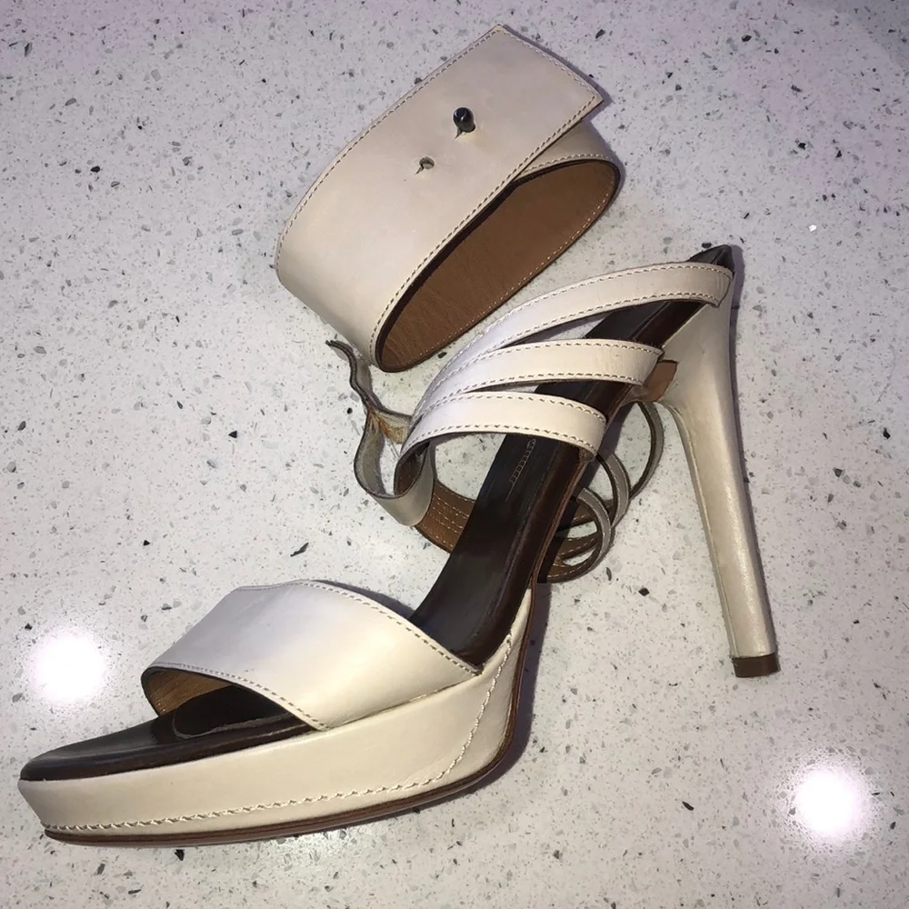 Maiyet leather strappy peep toe Kristy heels - Picture 4 of 13